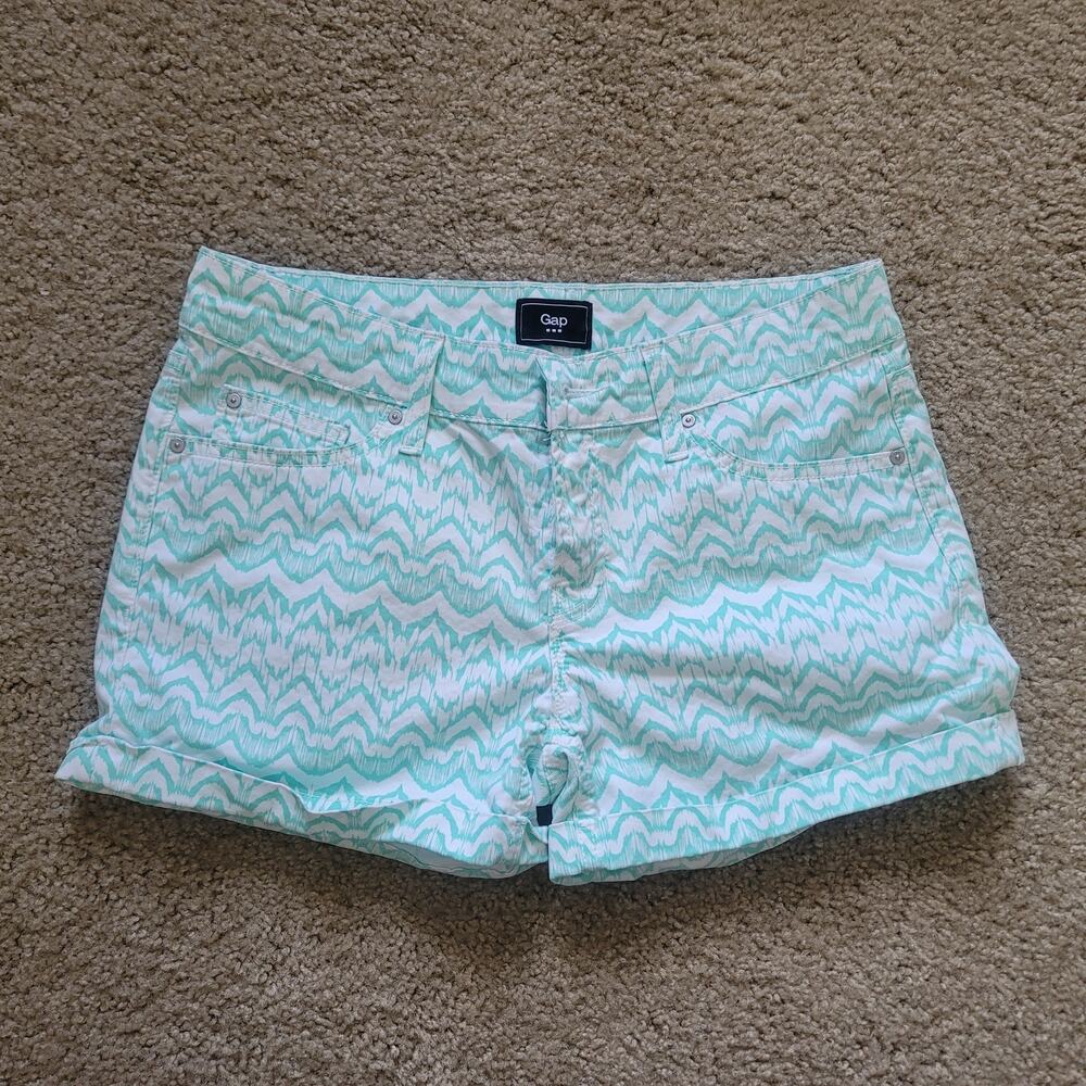 GAP Casual Shorts w/ Light Green and White Chevron Zig-Zag Size 4